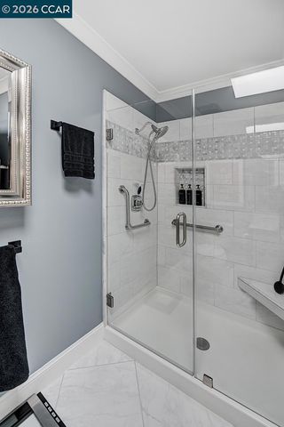 1124 Oakmont Dr 2, Walnut Creek, CA 94595