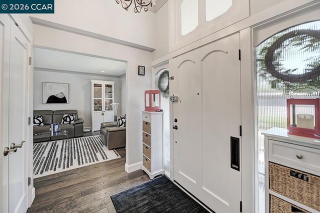 1124 Oakmont Dr 2, Walnut Creek, CA 94595