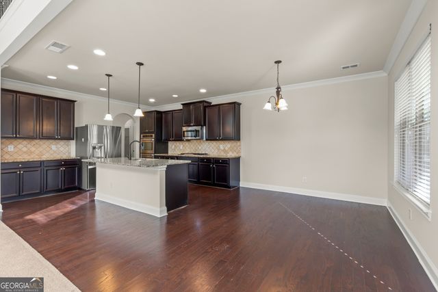 3297 Alhambra Circle, Hampton, GA 30228