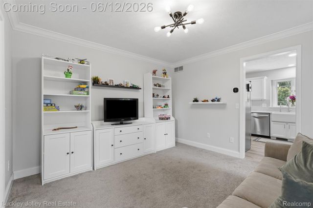 7829 Hillside Lakes Drive, Hamburg Township, MI 48116