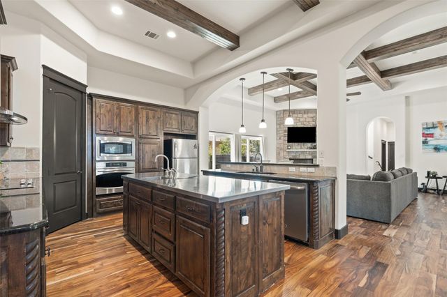 1310 Minnie DR, Austin, TX 78732