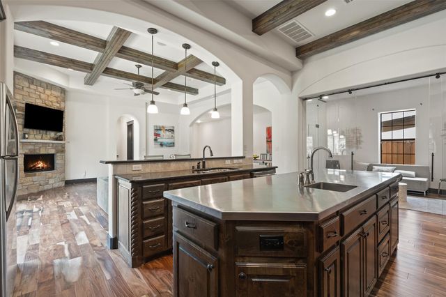 1310 Minnie DR, Austin, TX 78732
