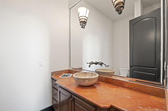 1310 Minnie DR, Austin, TX 78732