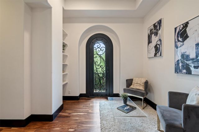 1310 Minnie DR, Austin, TX 78732