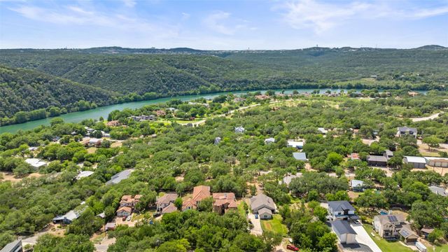 1310 Minnie DR, Austin, TX 78732