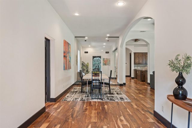 1310 Minnie DR, Austin, TX 78732