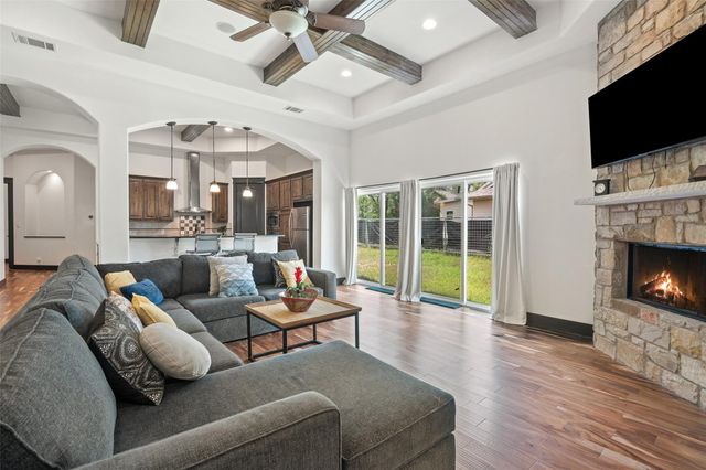 1310 Minnie DR, Austin, TX 78732