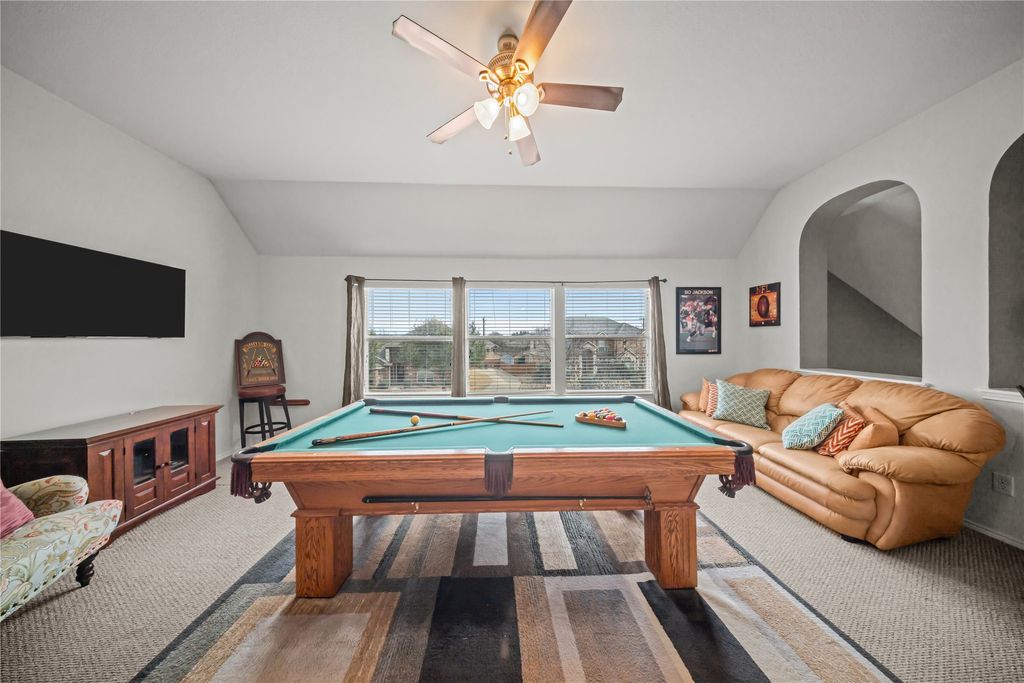 Image 26 of property listing at 656 Memorial Hill Way, Murphy, TX 75094