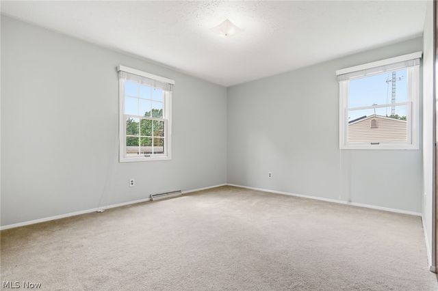 7891 Autumnwood Street NW, North Canton, OH 44720