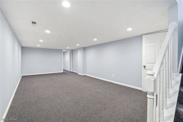 7891 Autumnwood Street NW, North Canton, OH 44720