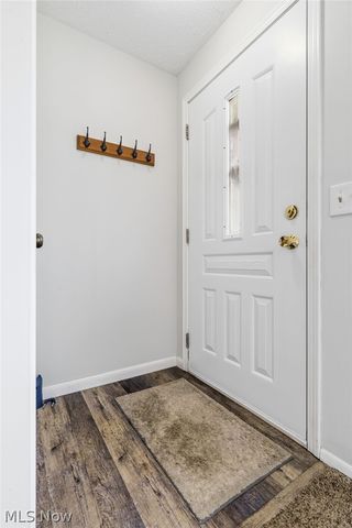 7891 Autumnwood Street NW, North Canton, OH 44720