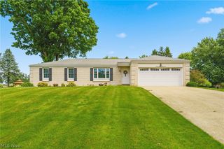 7891 Autumnwood Street NW, North Canton, OH 44720