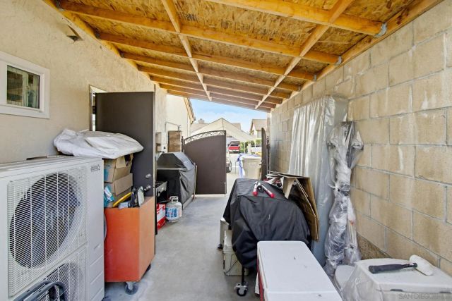 7544 Easthill Dr, San Diego, CA 92114