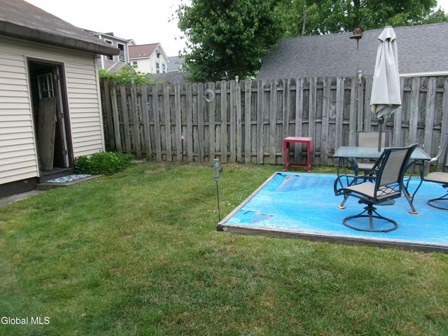 63 Dale Street, Rensselaer, NY 12144
