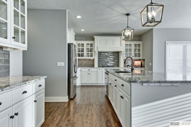 12708 S 73 Street, Papillion, NE 68046