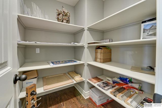 12708 S 73 Street, Papillion, NE 68046