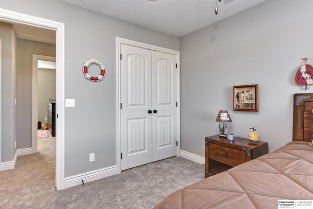 12708 S 73 Street, Papillion, NE 68046