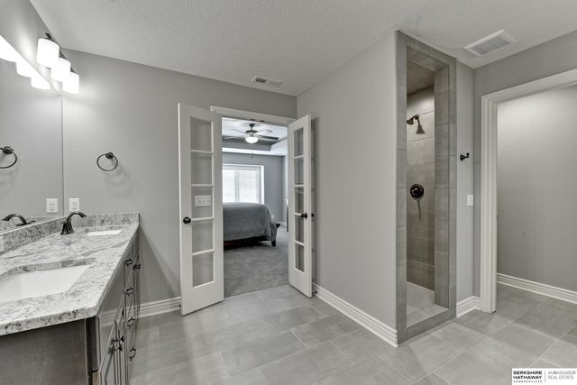 12708 S 73 Street, Papillion, NE 68046