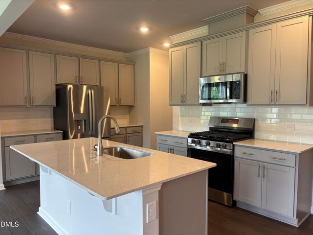 1562 Maple Branch Circle, Graham, NC 27253