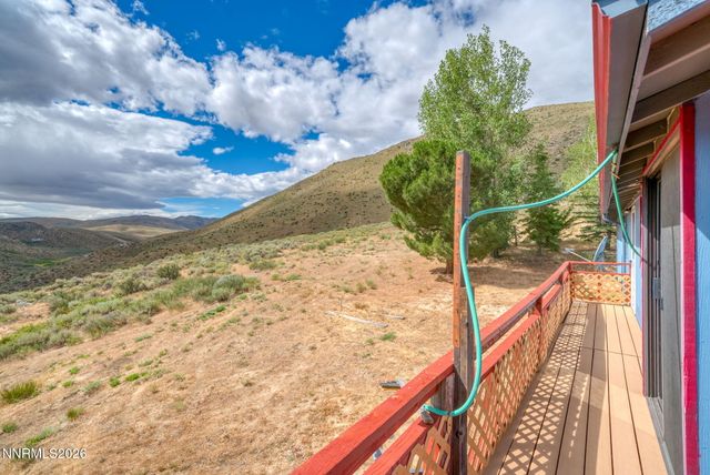 13005 N Red Rock Road, Reno, NV 89508