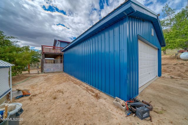 13005 N Red Rock Road, Reno, NV 89508