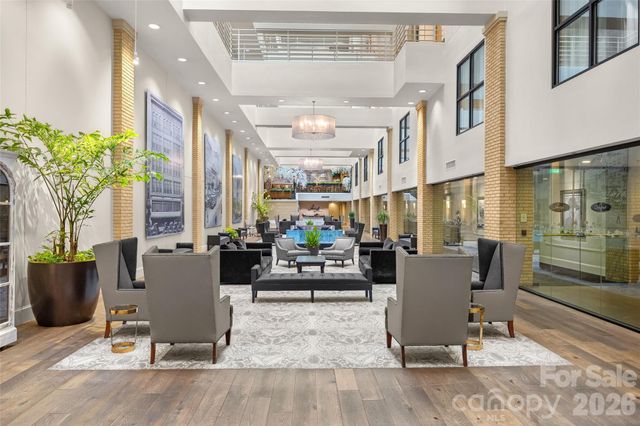 127 N Tryon Street 410, Charlotte, NC 28202