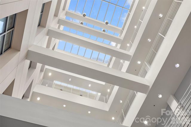 127 N Tryon Street 410, Charlotte, NC 28202