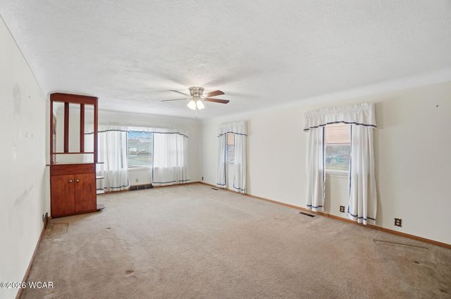 120 W Melrose Avenue, Findlay, OH 45840