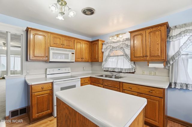 120 W Melrose Avenue, Findlay, OH 45840