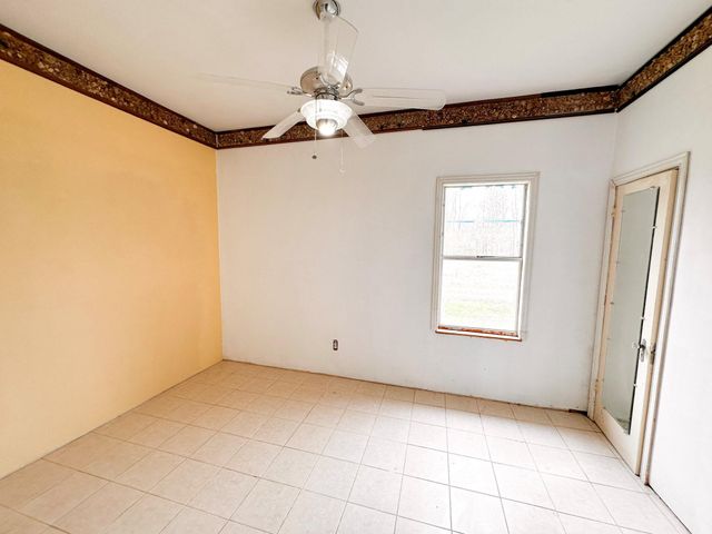 638 Kelly Lane, Angleton, TX 77515