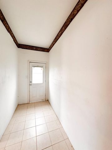 638 Kelly Lane, Angleton, TX 77515