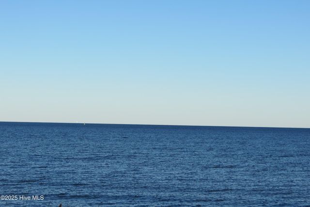 243 Wind Lake Road S, Oriental, NC 28571