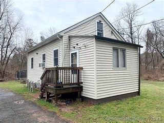 42 Preston Street, East Hartford, CT 06108