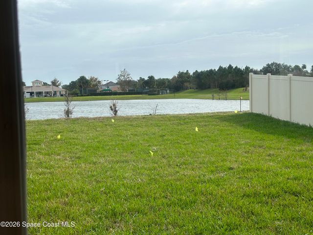 1092 Canfield Circle SE, Palm Bay, FL 32909
