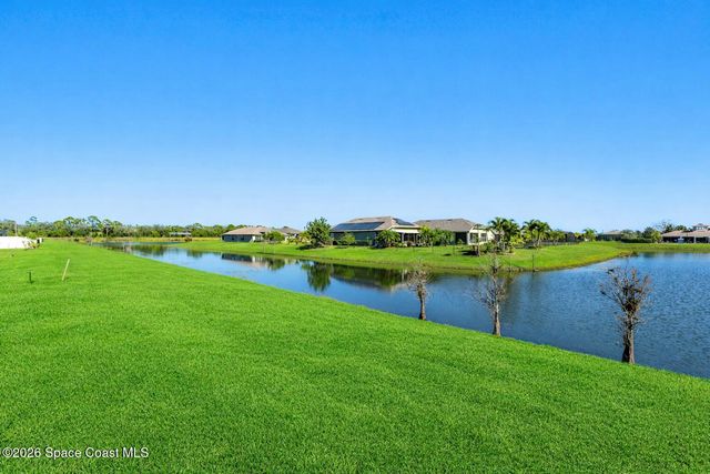 1092 Canfield Circle SE, Palm Bay, FL 32909