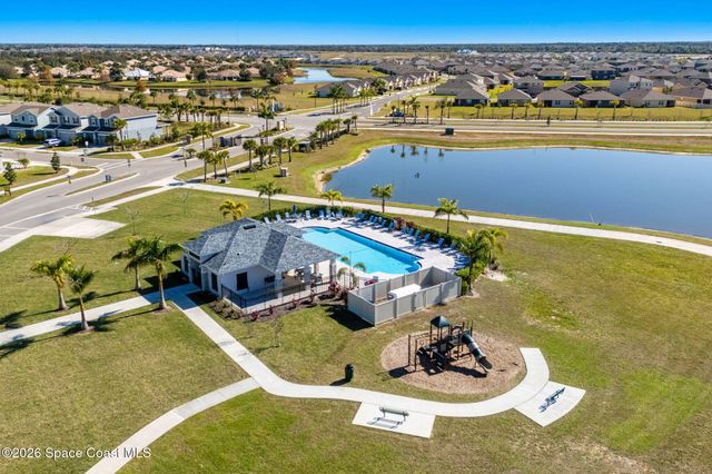 1092 Canfield Circle SE, Palm Bay, FL 32909