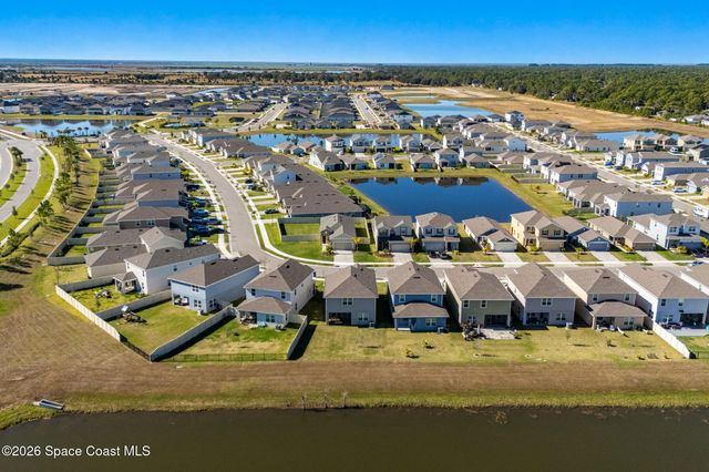 1092 Canfield Circle SE, Palm Bay, FL 32909