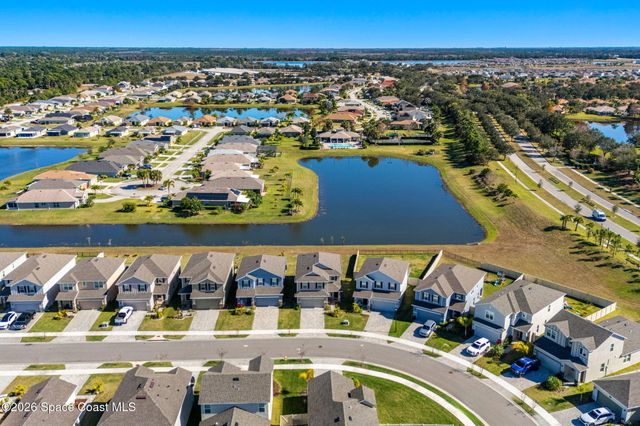 1092 Canfield Circle SE, Palm Bay, FL 32909