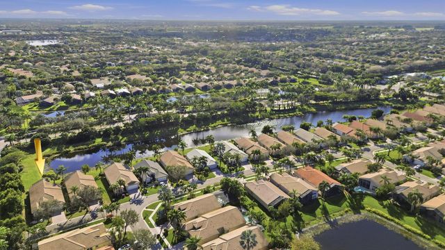 8752 Palm River Drive, Lake Worth, FL 33467