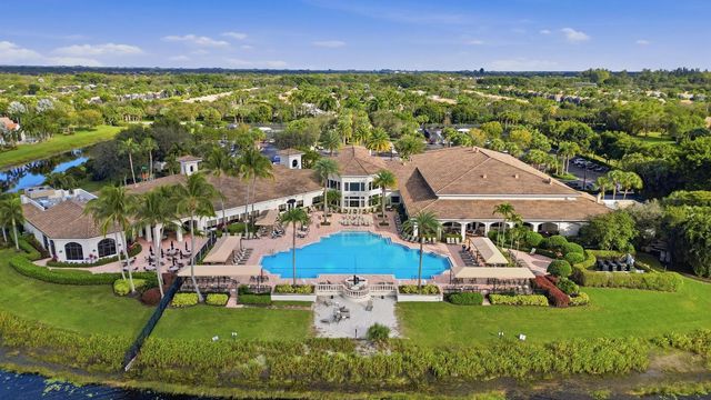 8752 Palm River Drive, Lake Worth, FL 33467