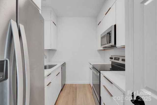 224 N Poplar Street 2, Charlotte, NC 28202