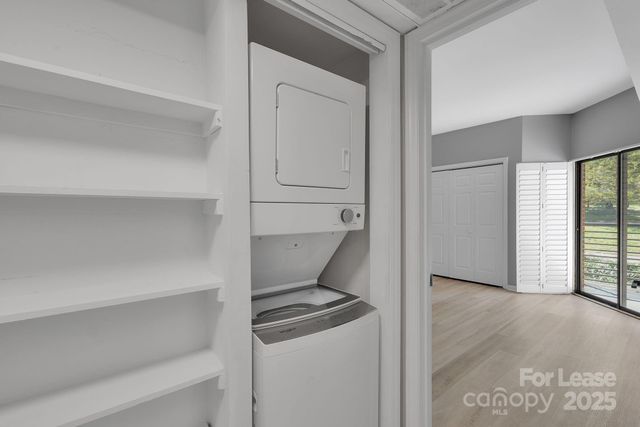 224 N Poplar Street 2, Charlotte, NC 28202