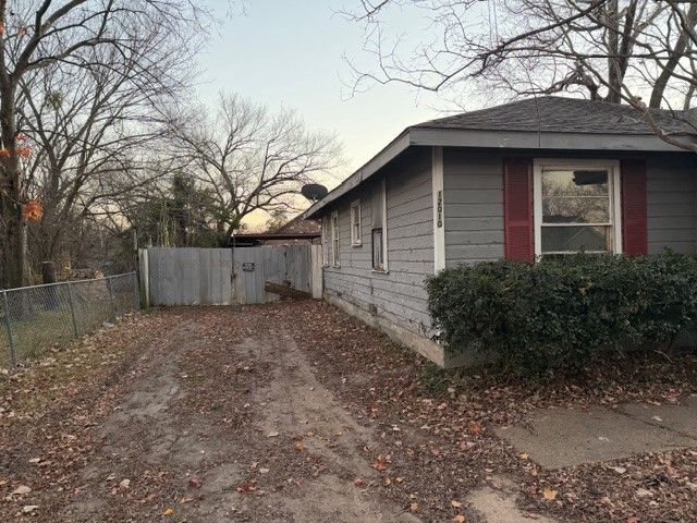 12010 Badger Drive, Balch Springs, TX 75180