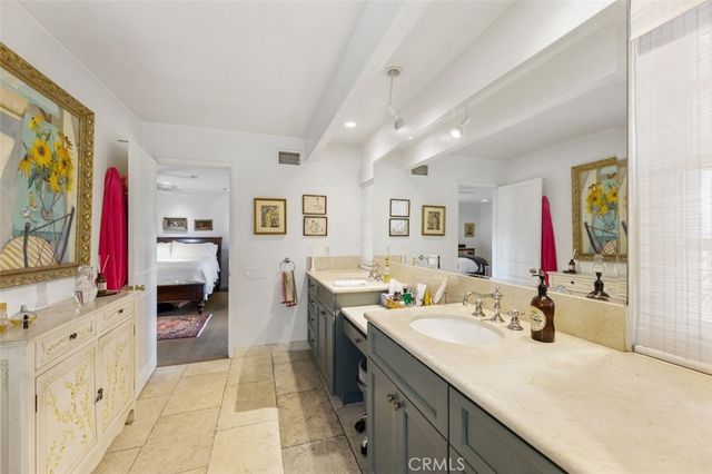 16244 Dorilee Lane, Encino, CA 91436