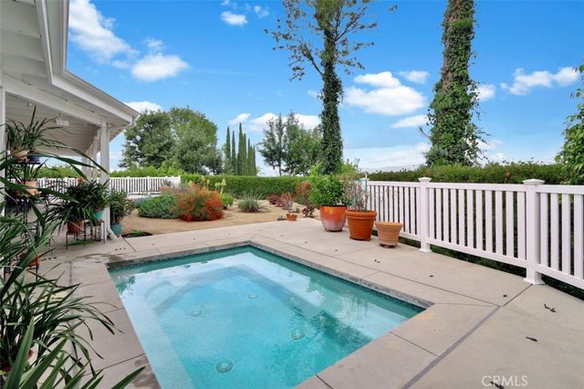 16244 Dorilee Lane, Encino, CA 91436