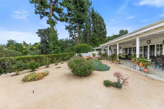 16244 Dorilee Lane, Encino, CA 91436