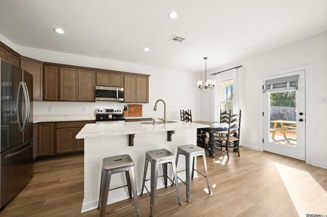 9626 S Grand Marsh Ct, Denham Springs, LA 70726