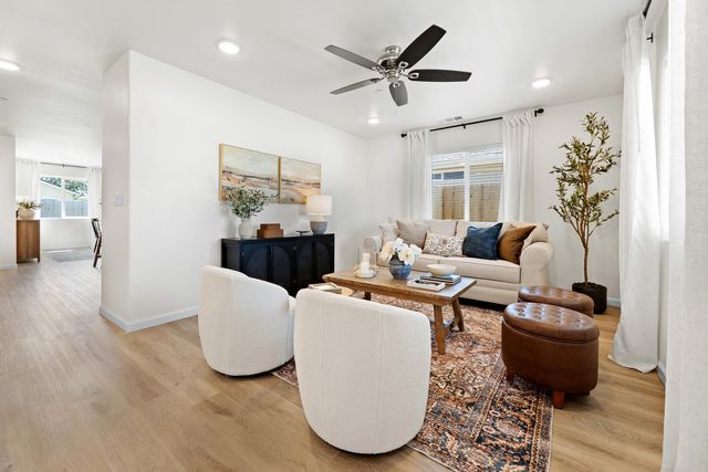 30699 Magnolia Road, Visalia, CA 93291