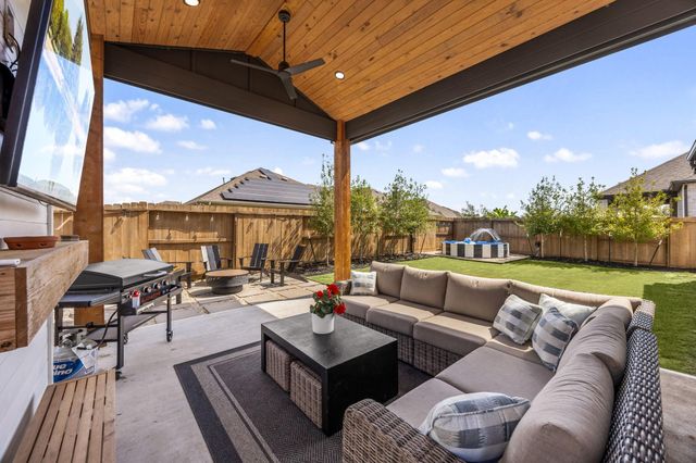 2214 Sweet Almond Drive, Fulshear, TX 77423