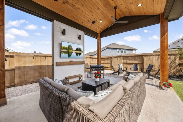 2214 Sweet Almond Drive, Fulshear, TX 77423
